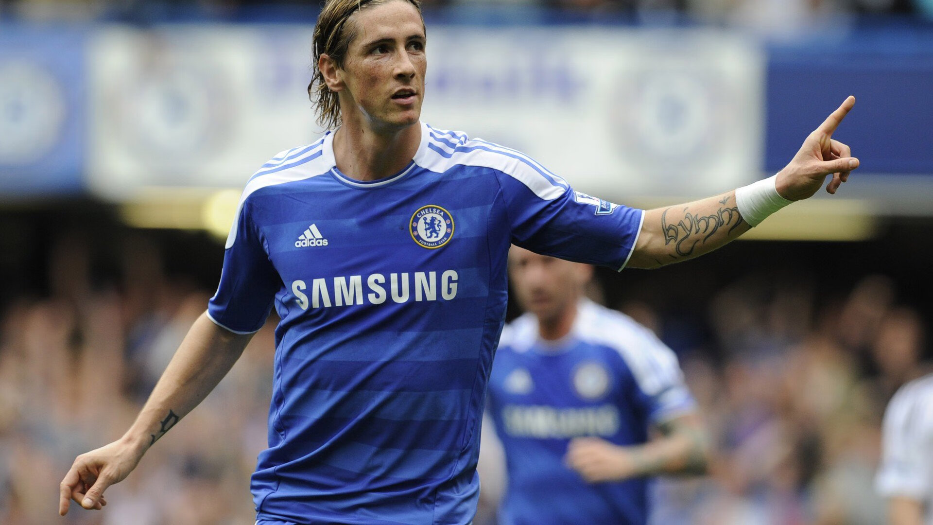 乒乓球选手上演精彩反击