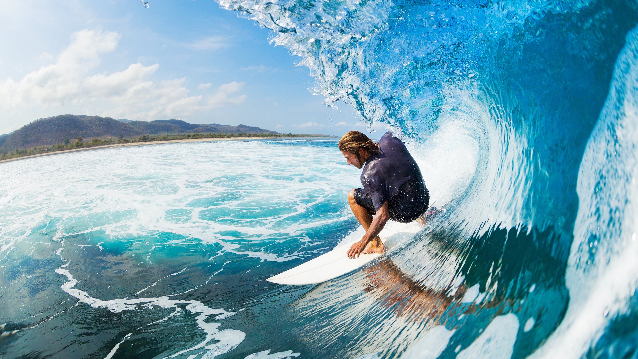 田径运动员持续提升成绩
